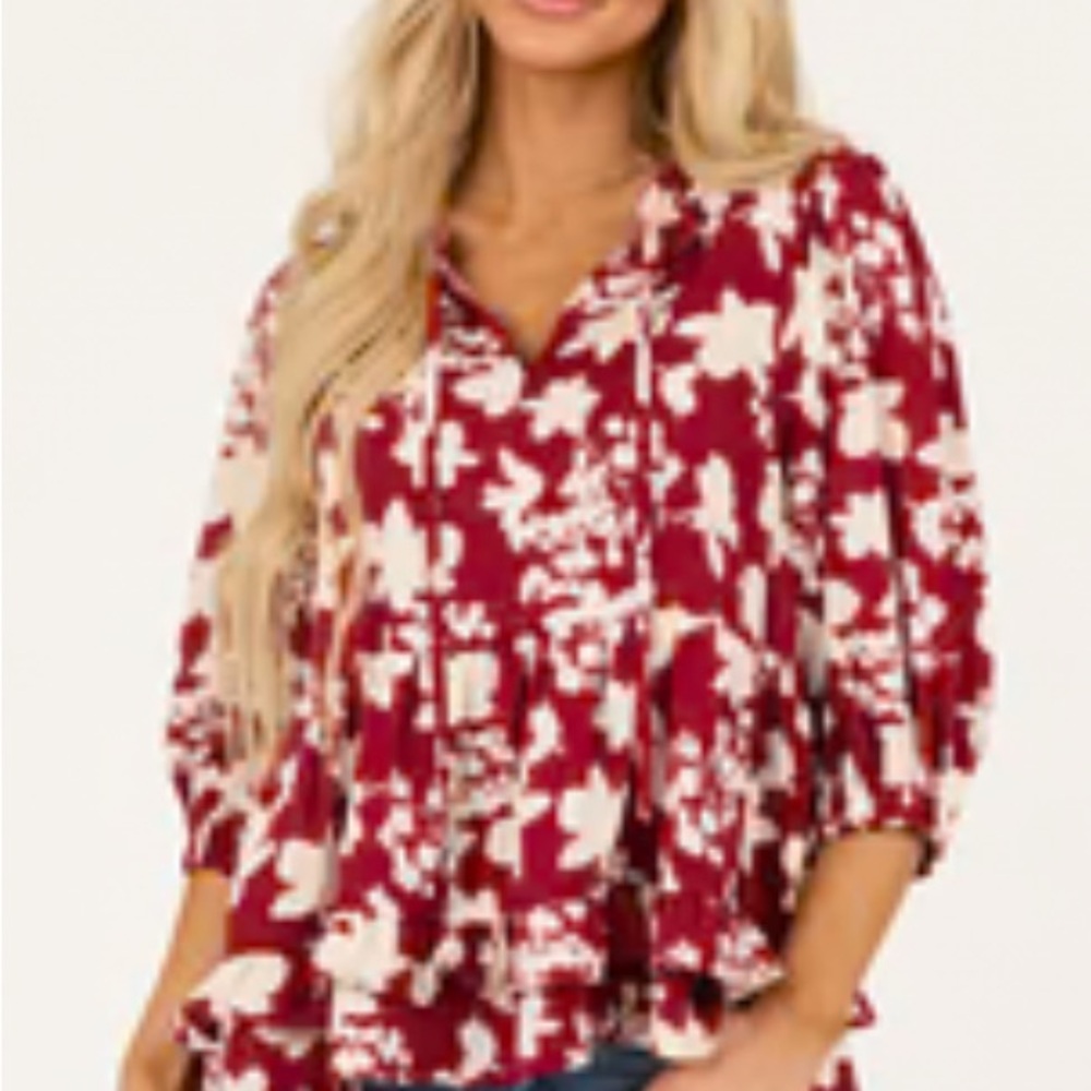 Elegant Floral Blouse in Red and Cream